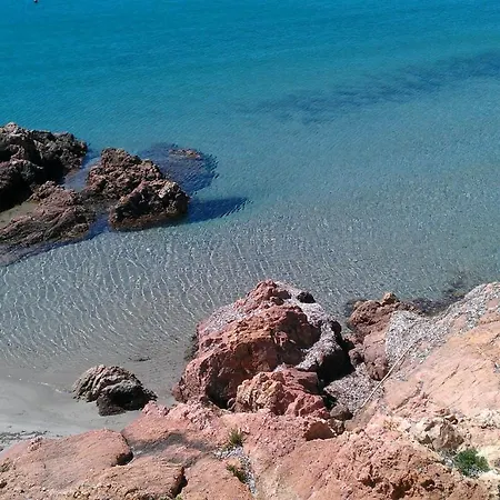 Casetta Al Mare 이솔라 로사