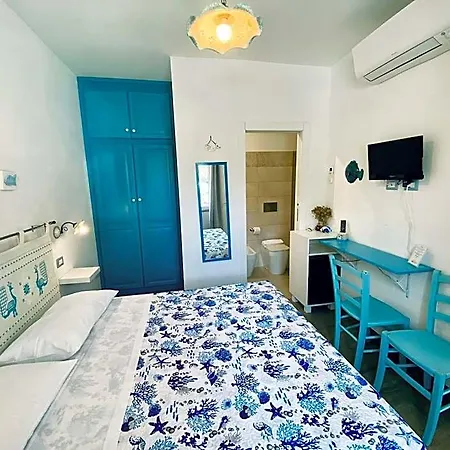 Bed and breakfast Casetta Al Mare 3*